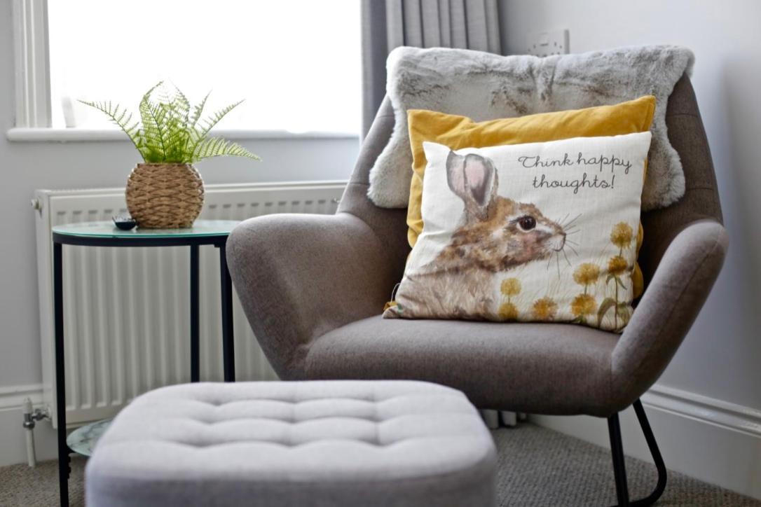 The Dolphin Hotel 엑스머스 외부 사진